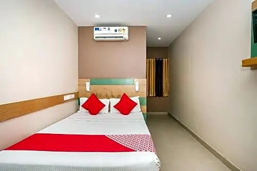 FabExpress Emirates Suites - Chambres