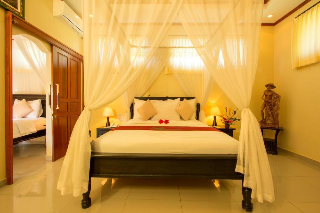 Arya Amed Beach Resort