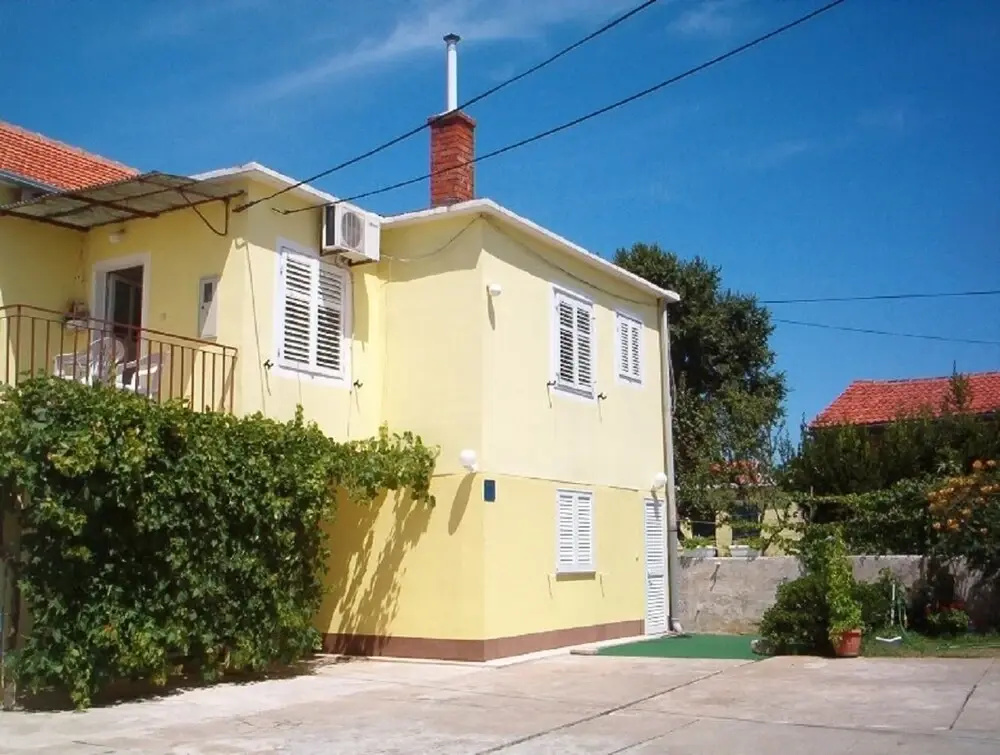 Mir - Family Apartments With Garden Terrace - A1