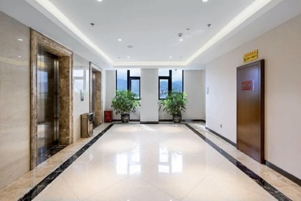 Fuqiang Hotel in Pu'er