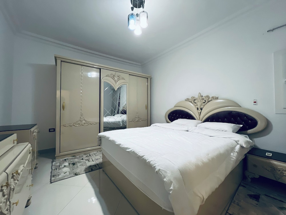 ELITE Premium 6BR Family Villa with Pool