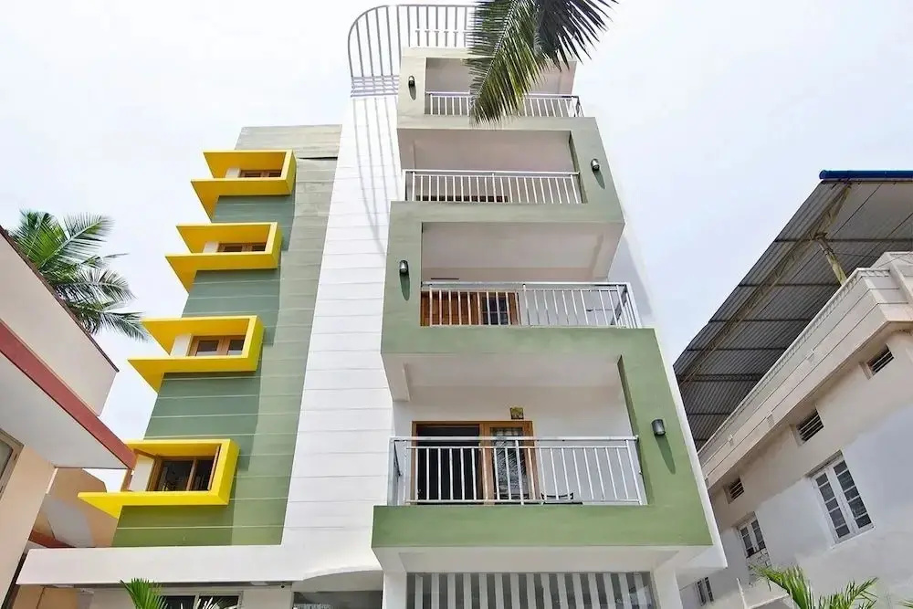Rajamandiram by OYO Rooms