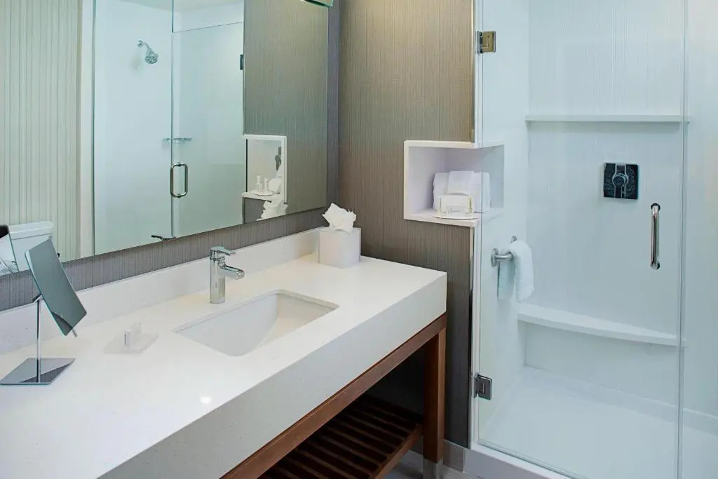Courtyard by Marriott Dallas Carrollton - Chambres