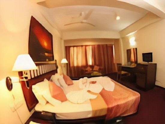Hotel Janaki