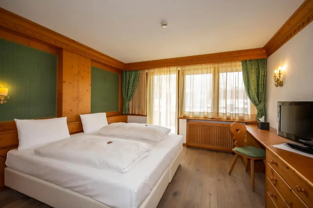 Double Junior Suite (twin beds)