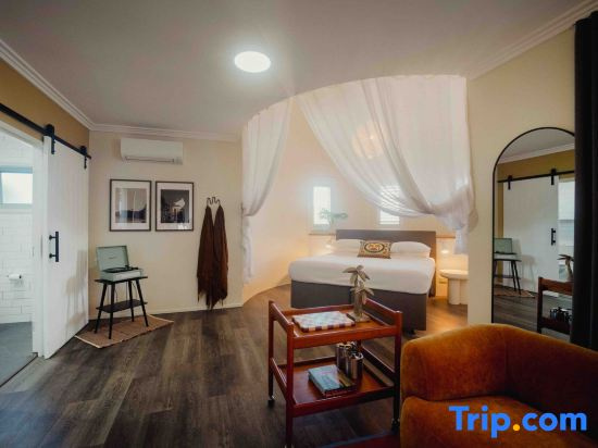 Penthouse Suite