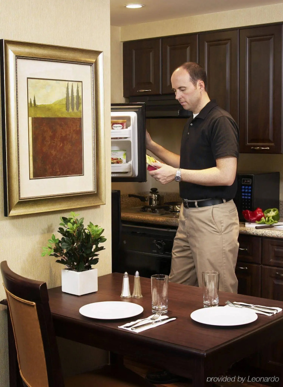 Homewood Suites by Hilton Burlington - Général