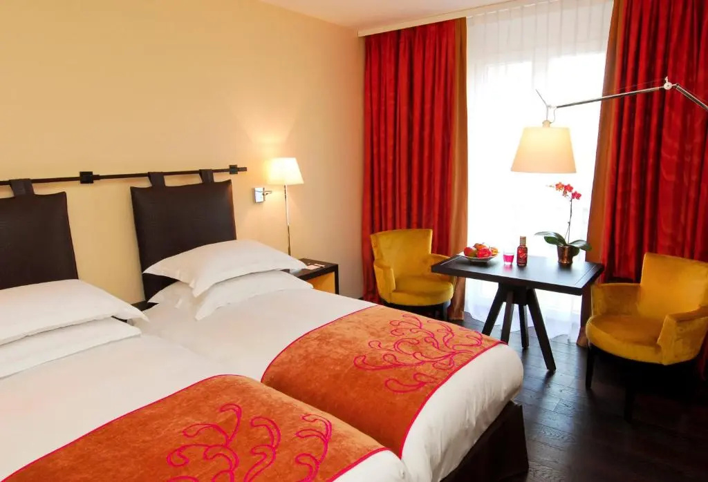 Eastwest Hotel - Chambres