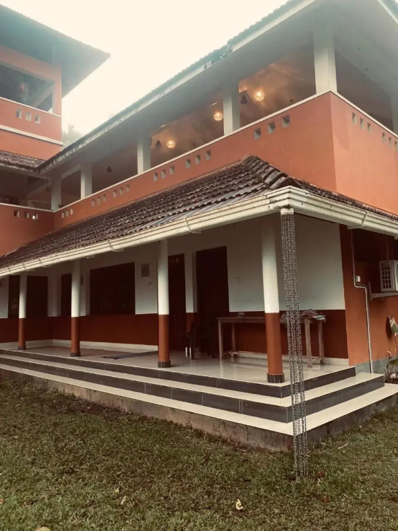 3 Hills County Homestay