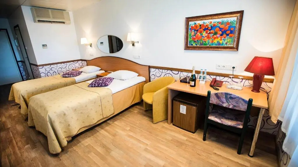 Hotel photo 5