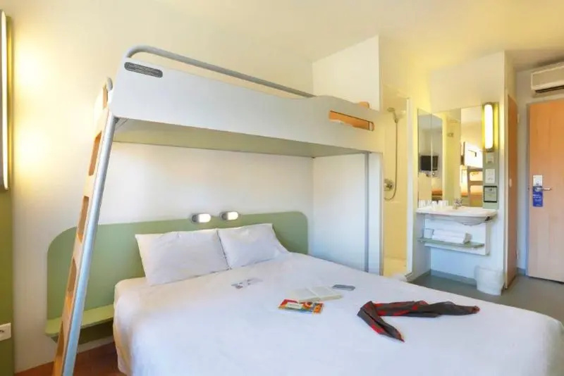 1 Bedroom Standard Double room (full double bed)