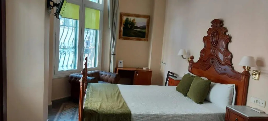 Standard Double Basement room (full double bed)