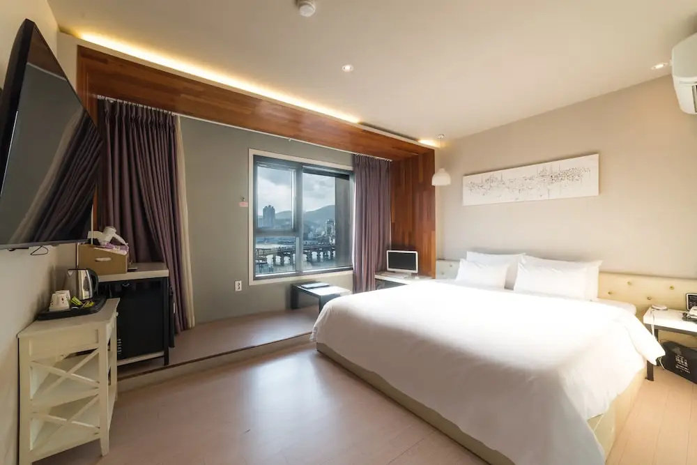 Premium room