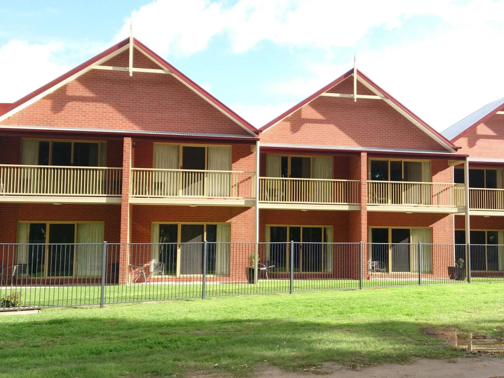 Murray Waters Motor Inn & Apartments