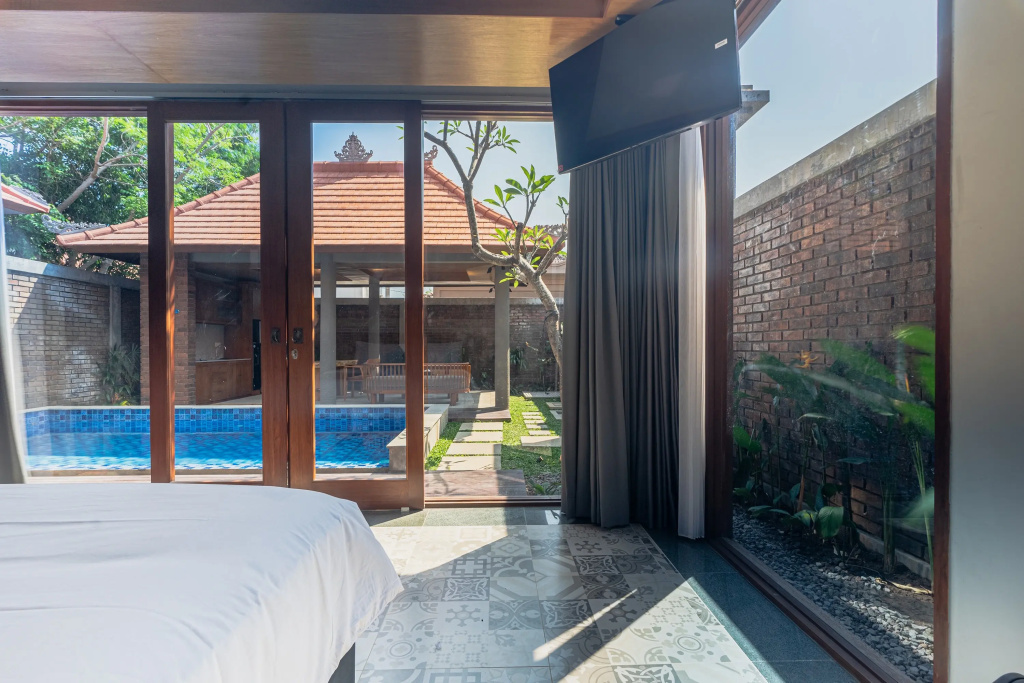 Serenia Villas Amed