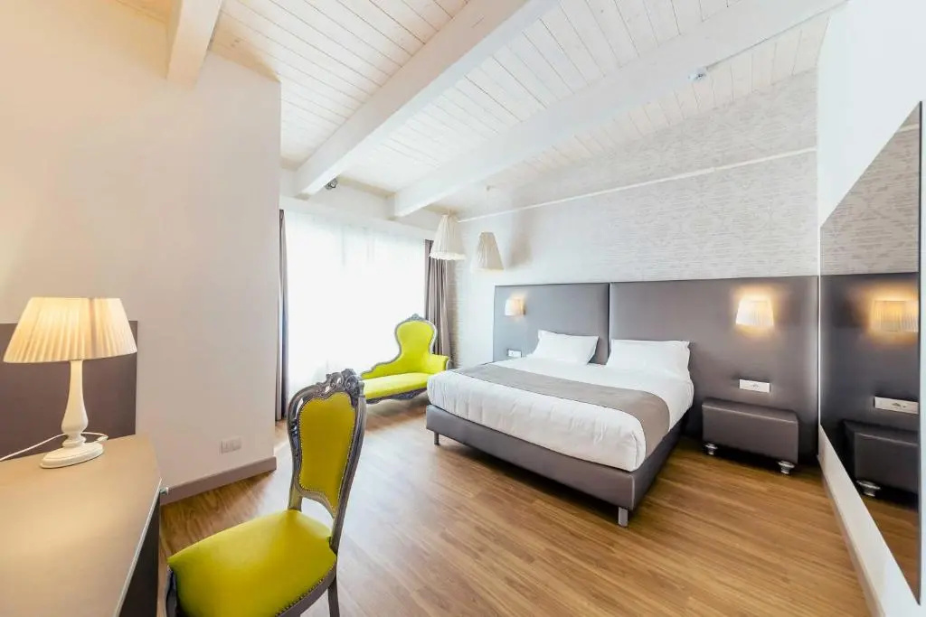 Diamante Mhotel - Chambres