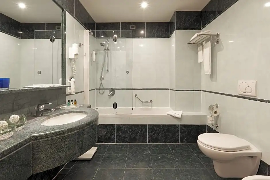 Holiday Inn Turin Corso Francia by IHG - Chambres