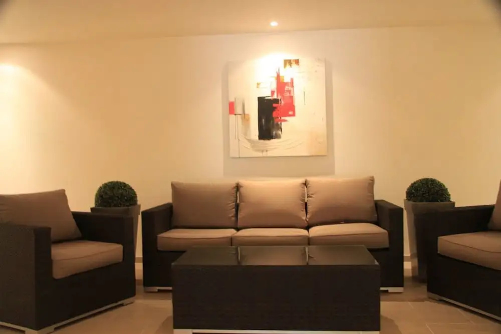 Lobby & Reception