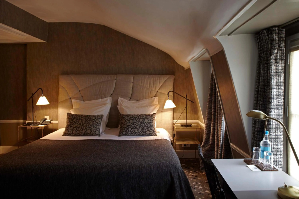 Отель Hotel Therese в Париже