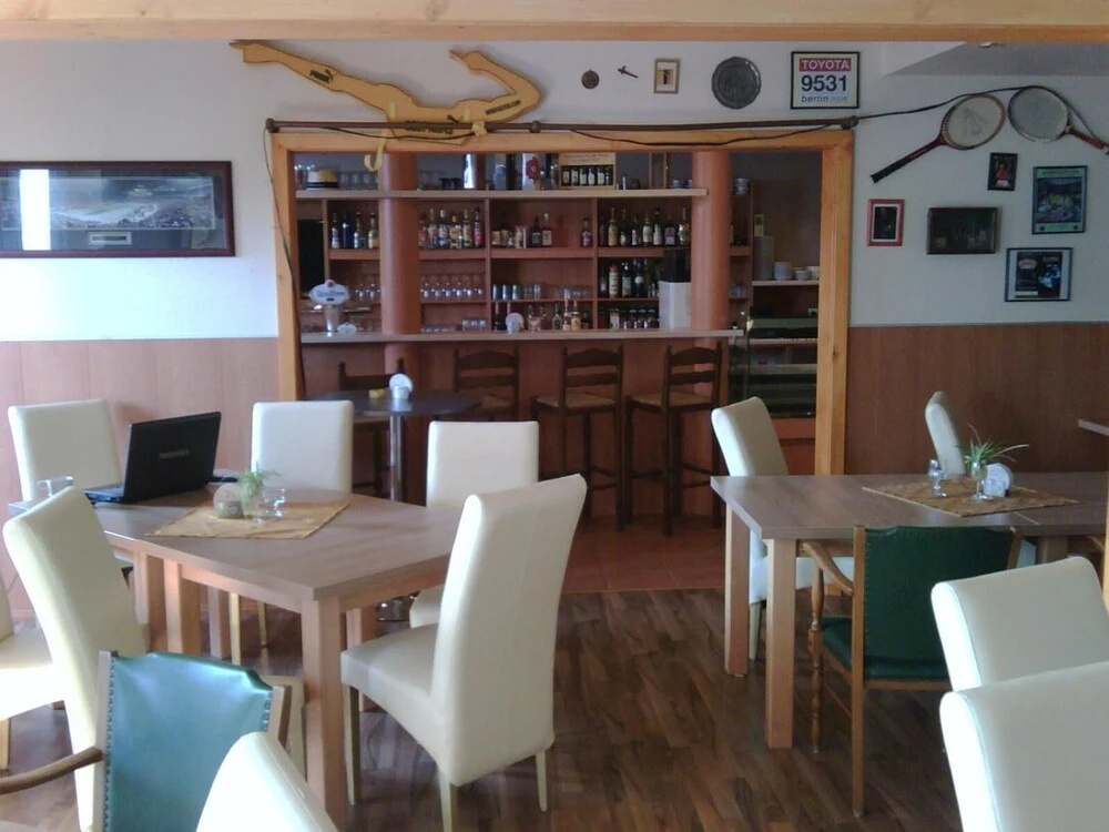 Hotel zur Sportsbar - Général