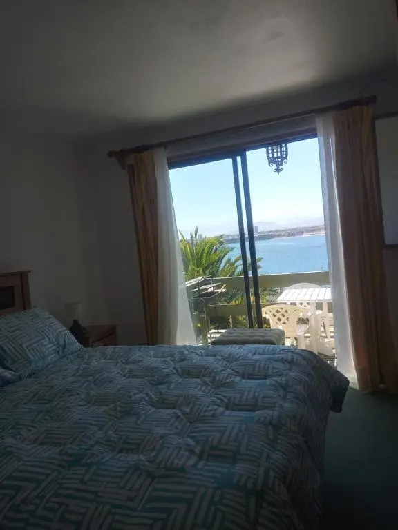 Deluxe Double room with sea view (full double bed)