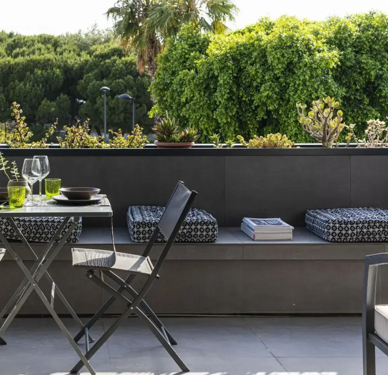 Design Apartment With Terrace by Wonderful Italy