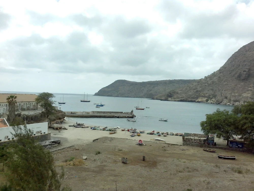 Beach & Waterfront