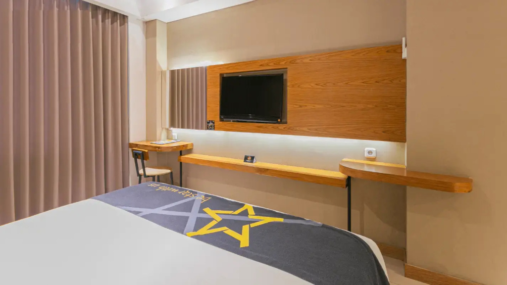 Yellow Star Ambarukmo Hotel - Chambres