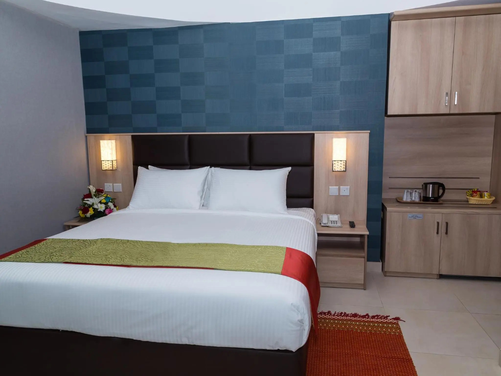Отель Florida Square Hotel в Дубае