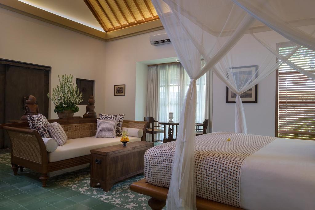 Tandjung Sari Hotel
