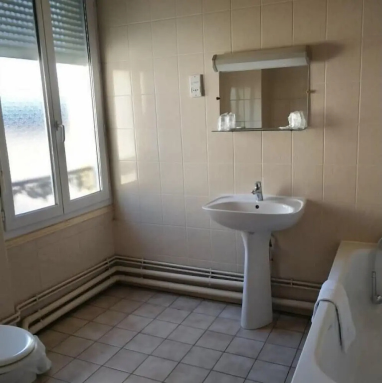 Hotel Des Couronnes Chateaudun - Chambres