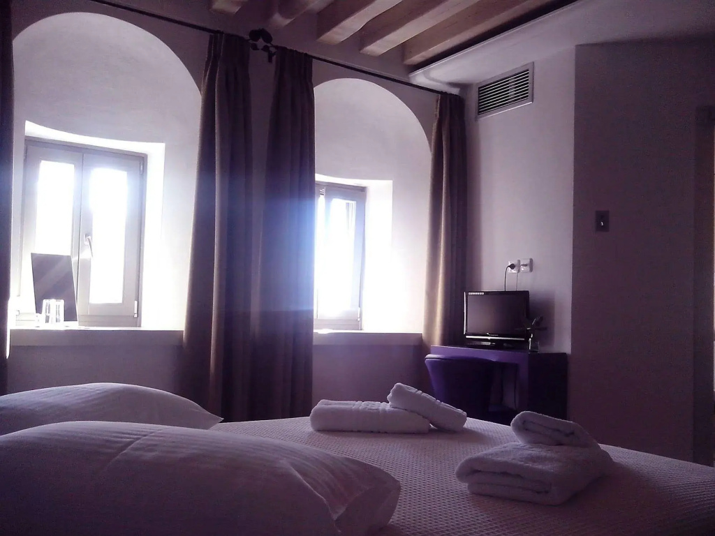 Hotel photo 25