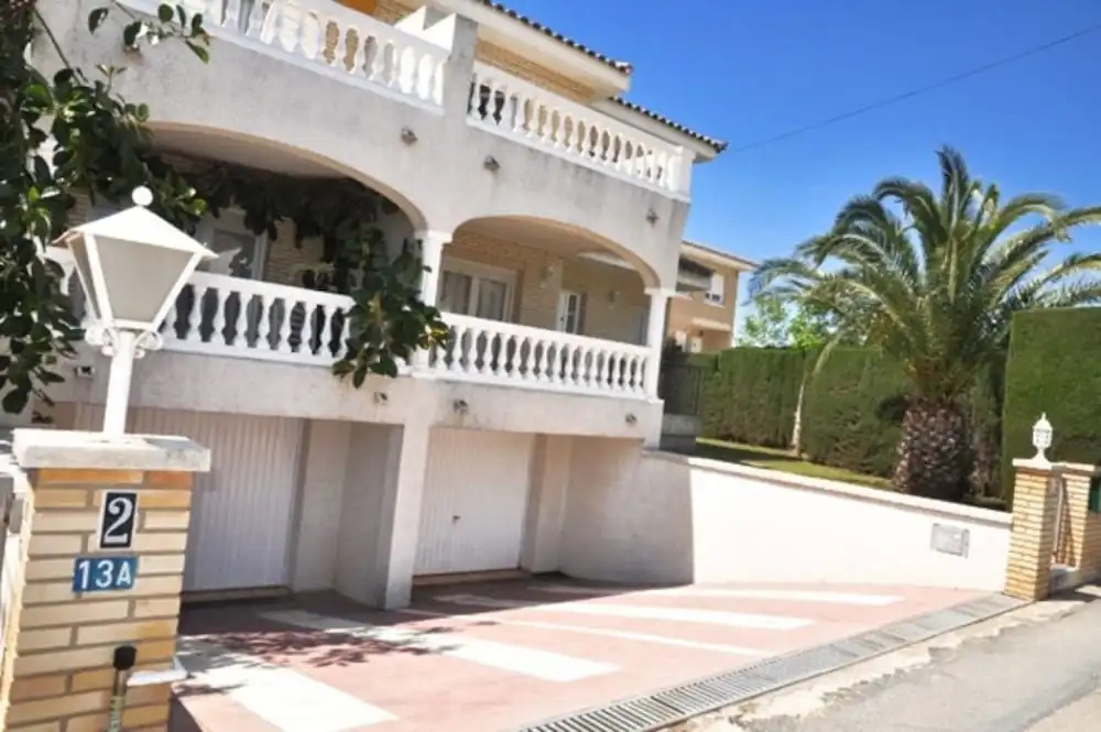 Casa Vista a la Piscina Para 8 Personas en Cambrils
