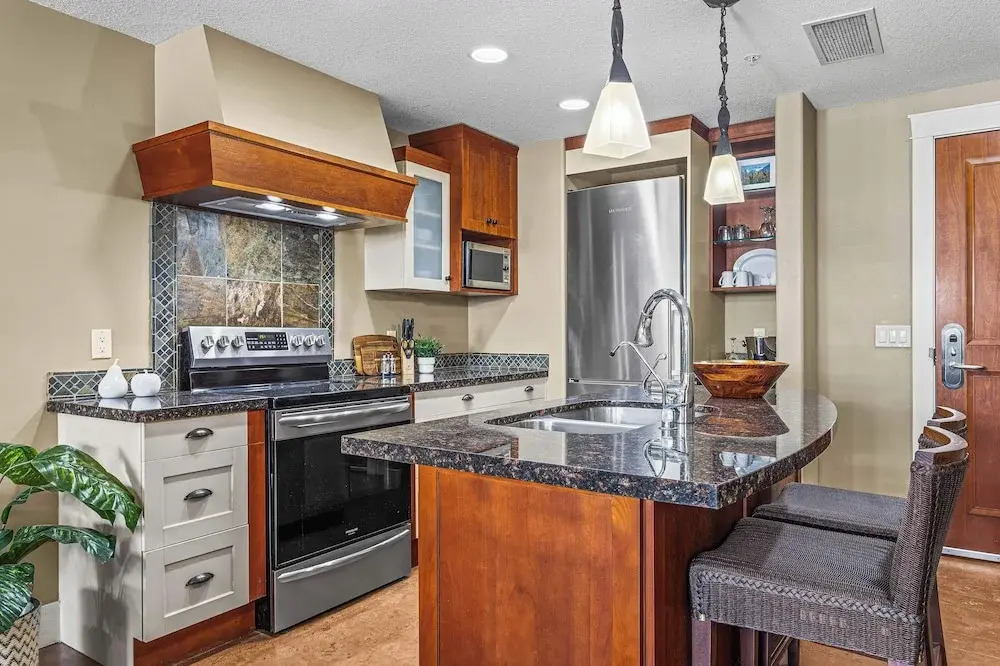 2 Bedroom Condo .Pool .Hot Tub .Gym .Spa - фото 25