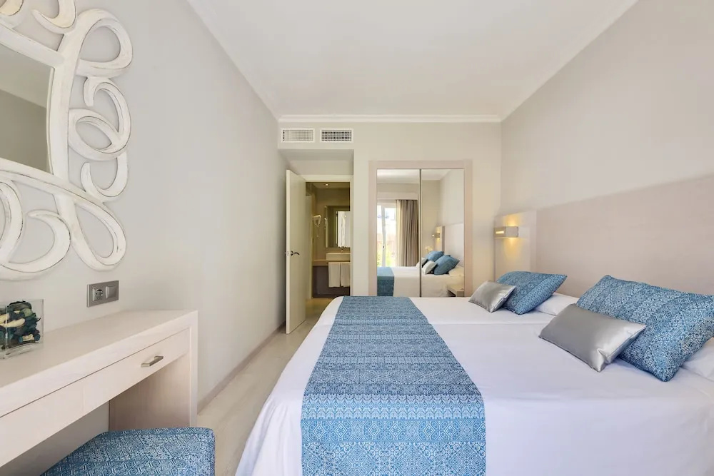 1 Bedroom Premium Apartment