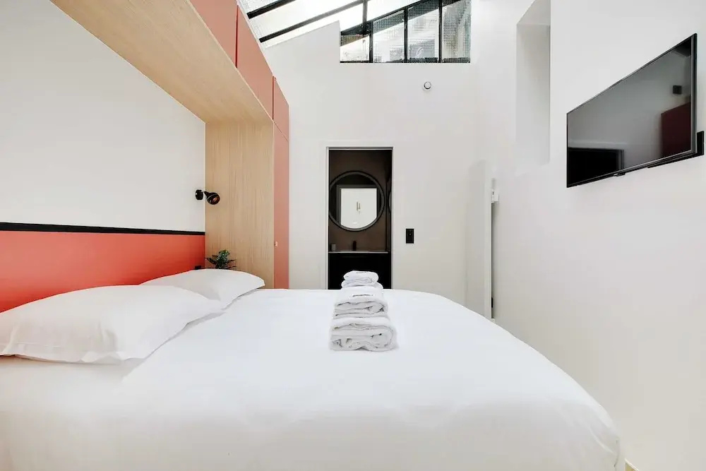 Elegant Apartment - 3br/7p - Moulin Rouge — фото
