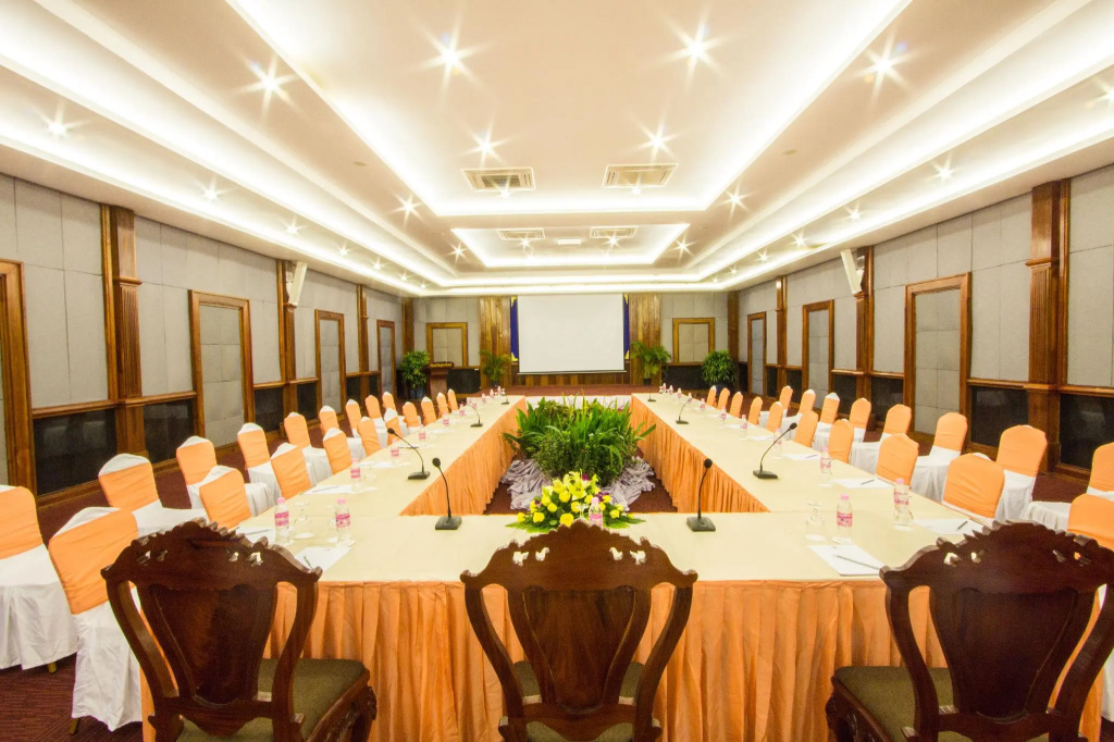 Royal Empire Hotel - Général