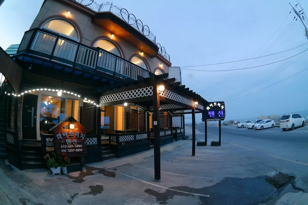 Gangneung White Beach Pension