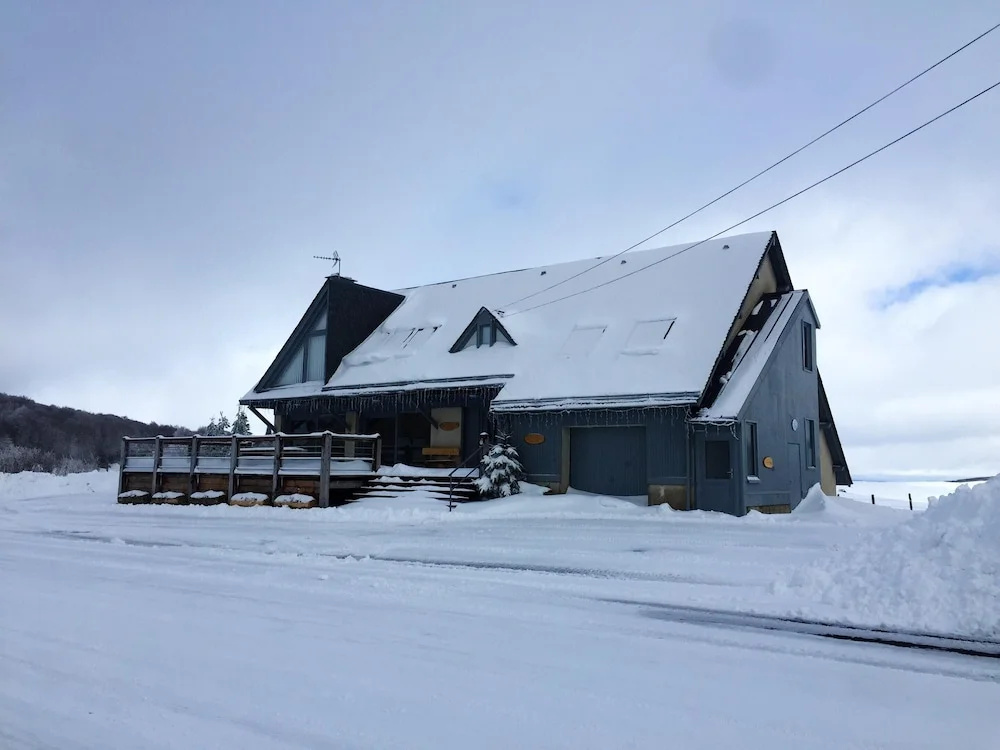 Chalet With one Bedroom in Laguiole, With Wonderful Mountain View, Fur