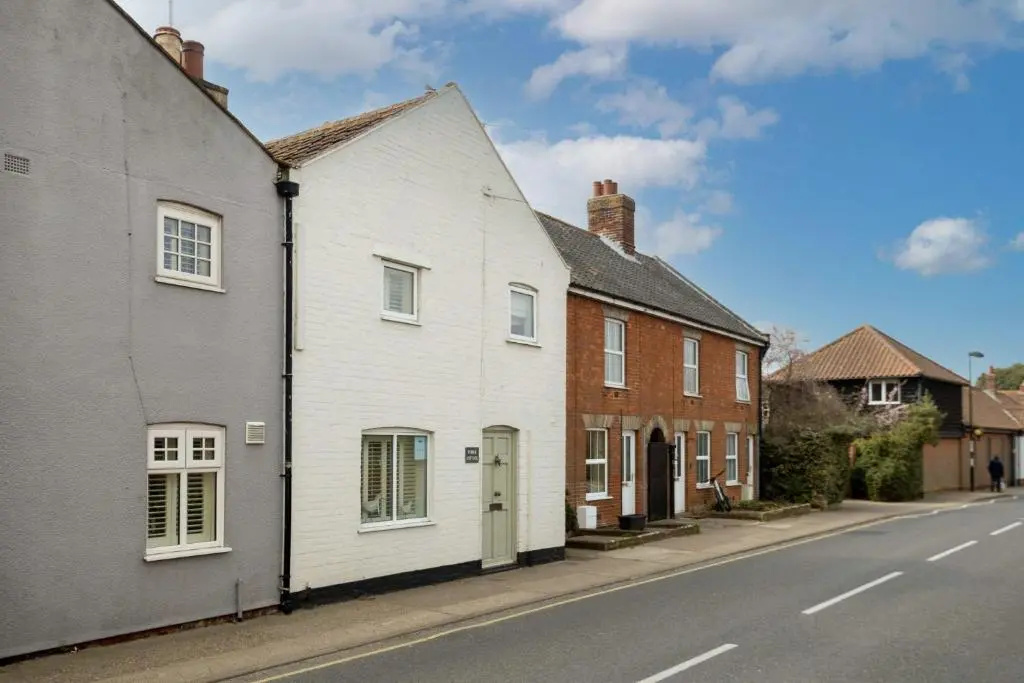 Pebble Cottage - 6 Victoria Rd - Aldeburgh Coastal Cottages