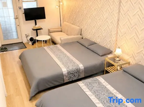 2-minute walk/ Maximum 6 people / Wi-Fi available 사진 1