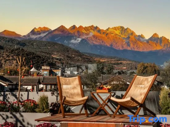 Lanshan Liangqi · Garden | Snow View Holiday Garden Retreat (Shuhe Ancient Town Branch) in Lijiang