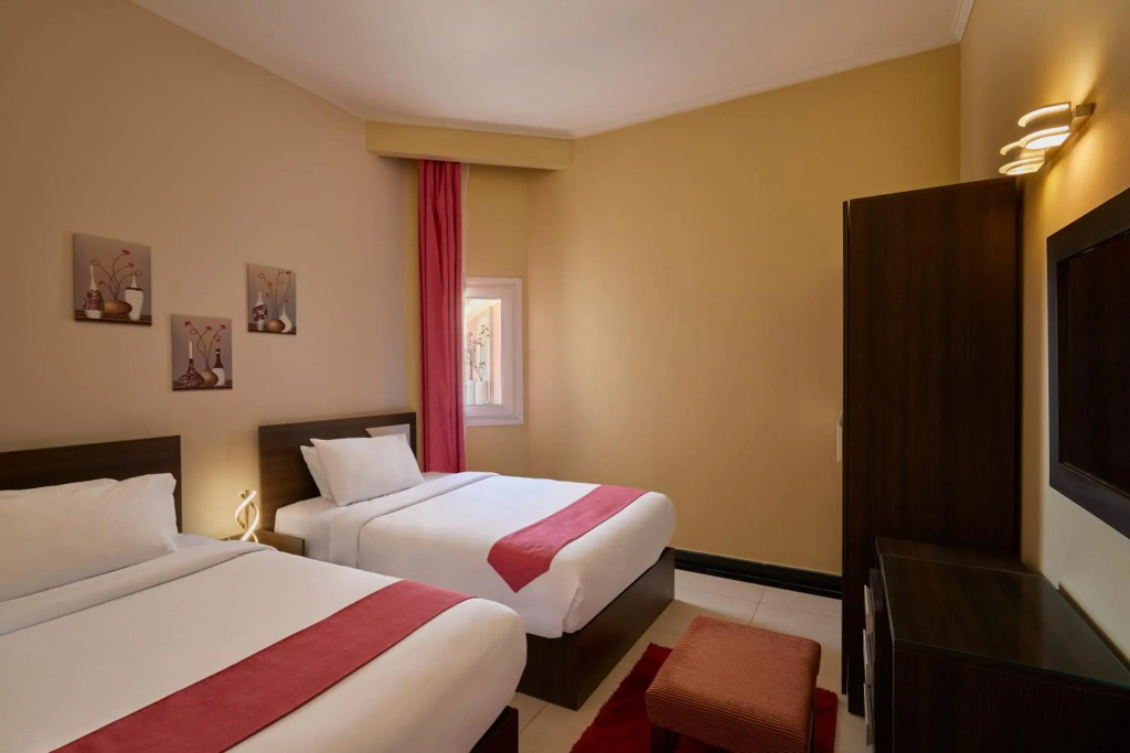 Golden Ocean Marina Hotel - фото 6
