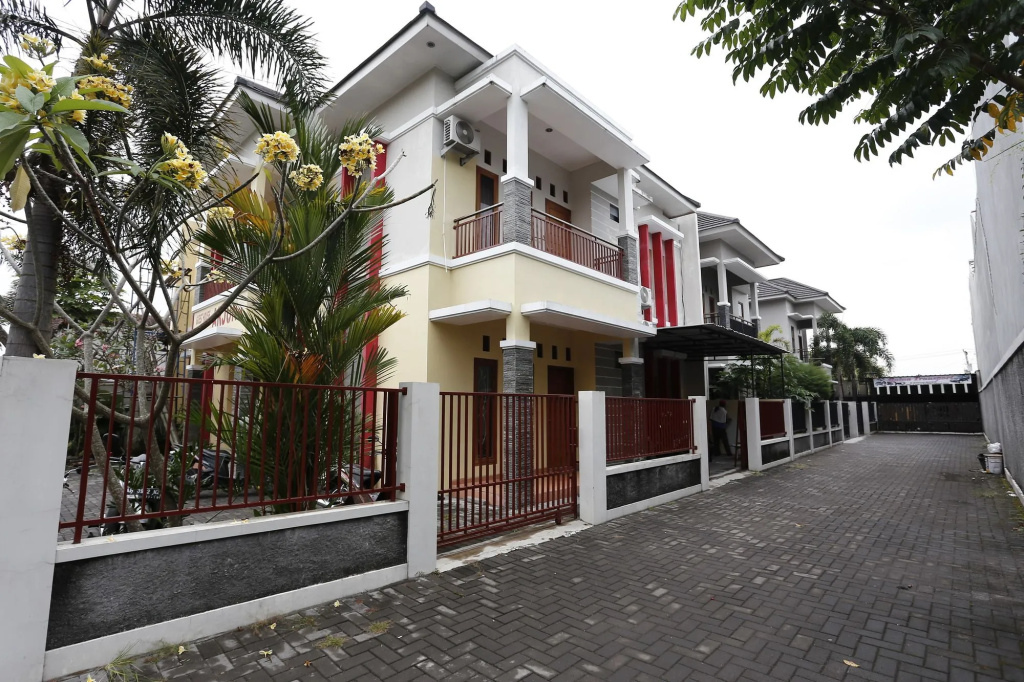 Reddoorz @ Jalan Damai
