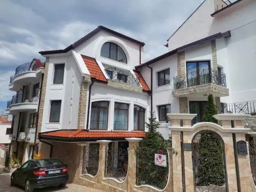 Hotel Rai