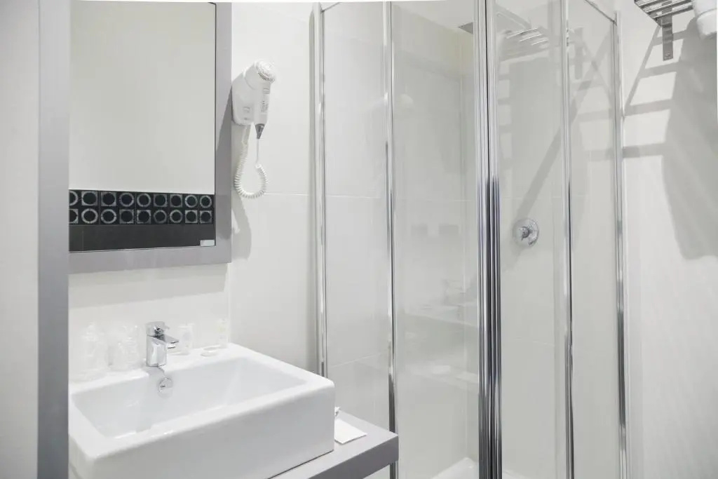 Standard Single room with balcony