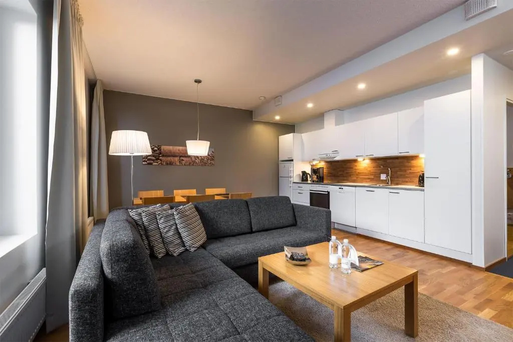 2 Bedrooms Apartment