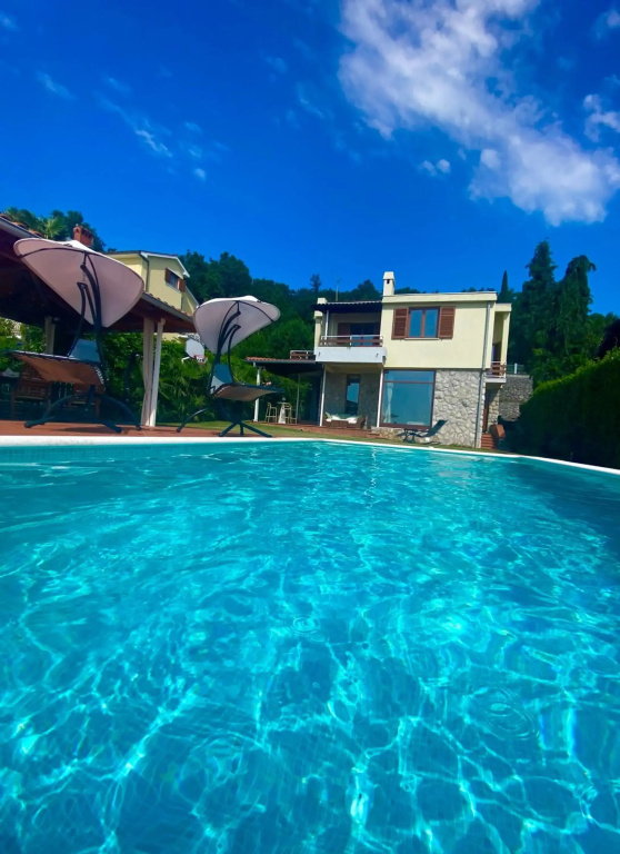 VILLA LOVRAN - heated pool - 5 min walk to the beach - incredible sea view - фото 28