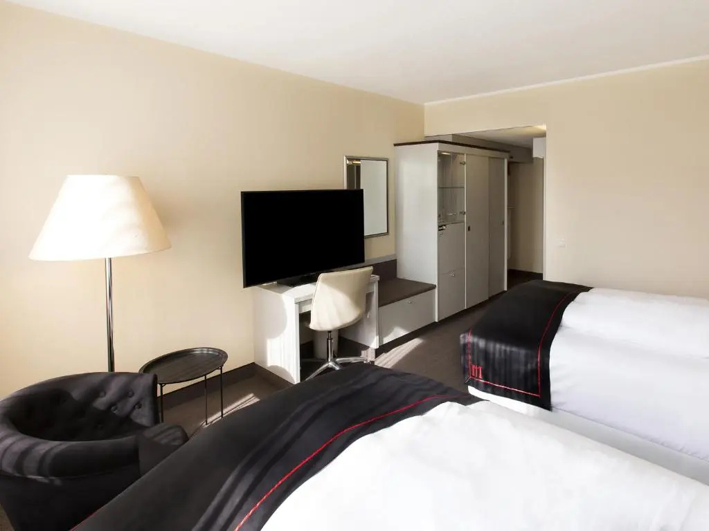 Standard Double room (full double bed)