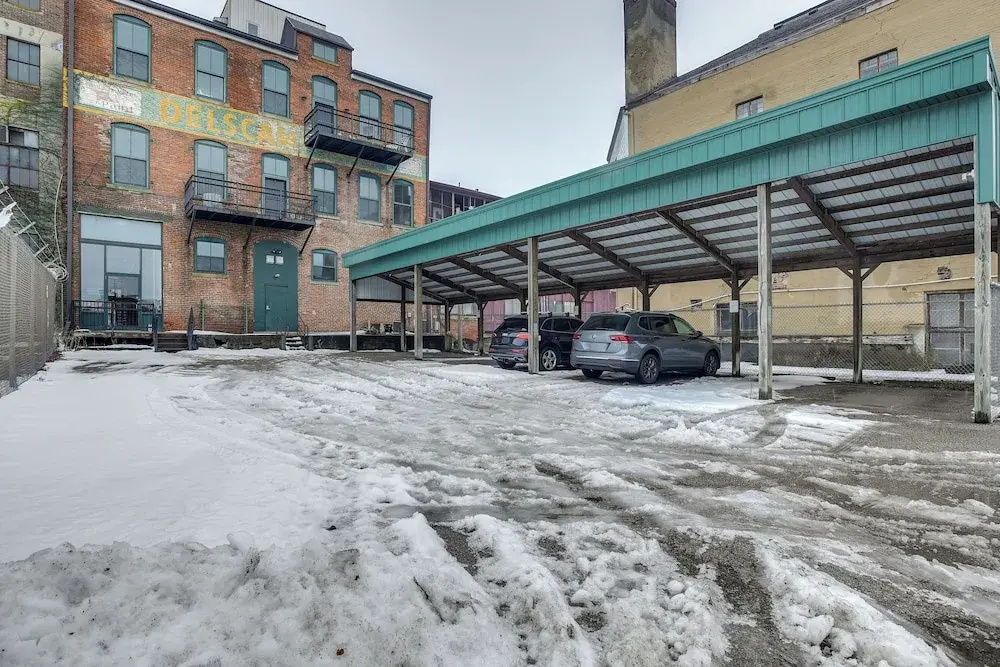 < 1 Mi to Wittenberg: Eclectic Loft w/ Parking!